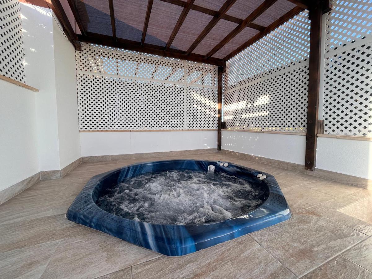 Atico Helena Con Solarium Y Jacuzzi Privado En Laguna Beach Vera Ngoại thất bức ảnh