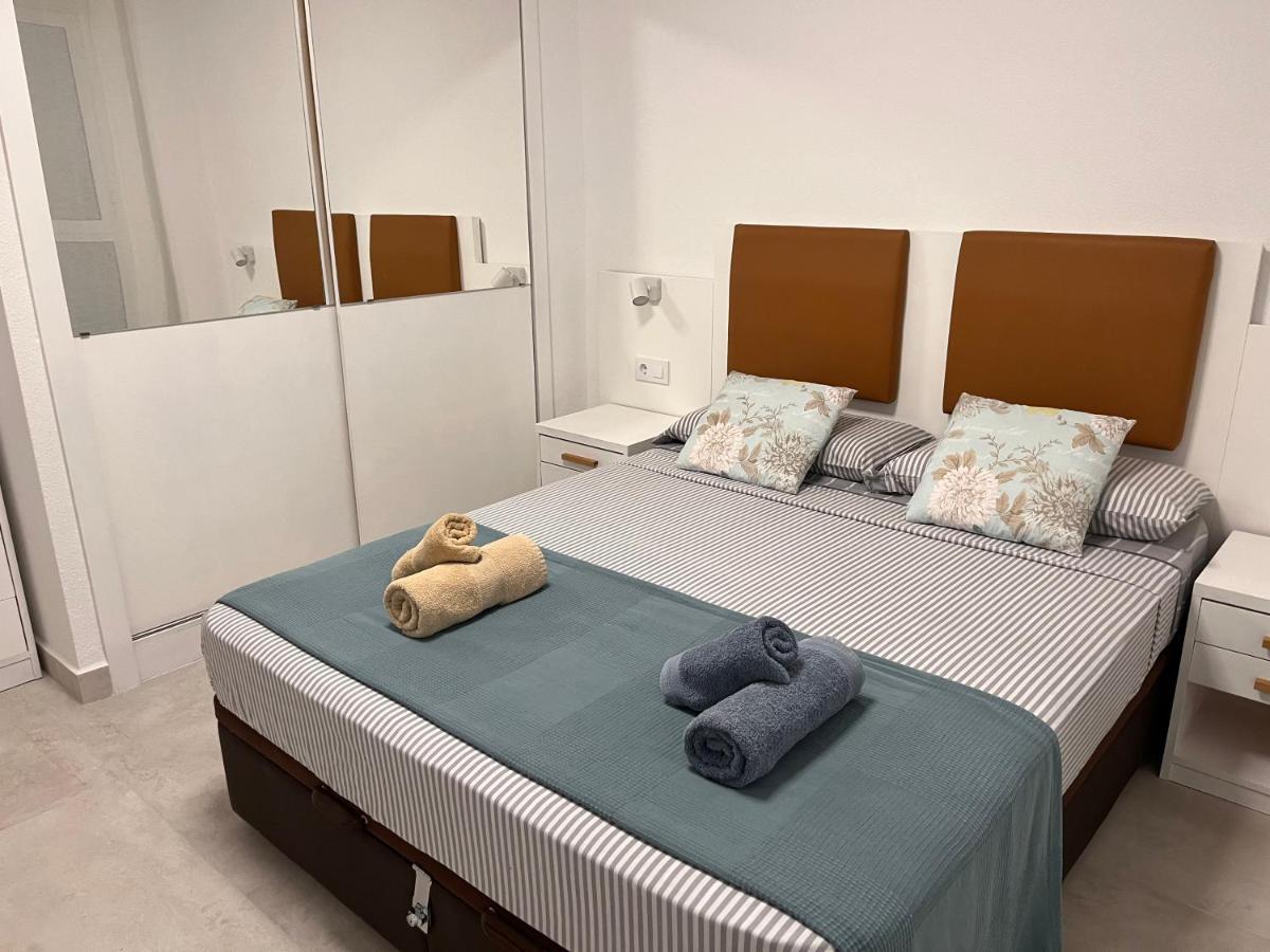 Atico Helena Con Solarium Y Jacuzzi Privado En Laguna Beach Vera Ngoại thất bức ảnh